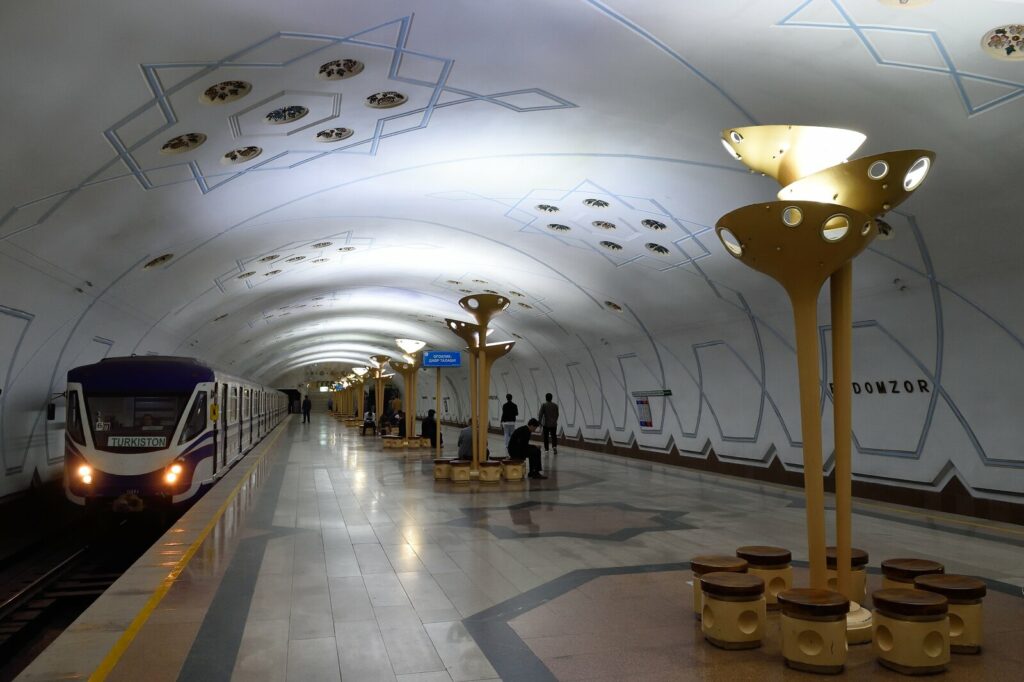 Bodomzor, Yunusobod Line (Tashkent Metro)